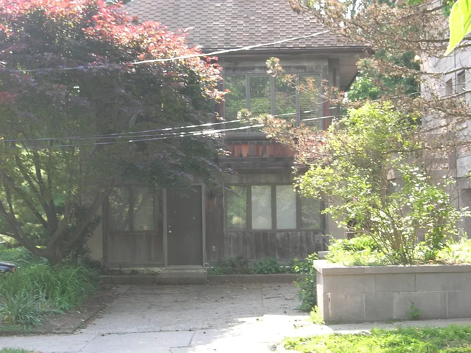 319 N Park Ave