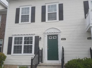 1156 Green Knoll Dr, Columbus, OH 43081