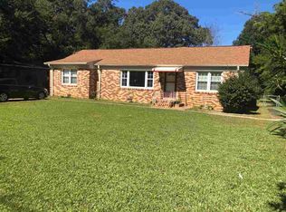 402 Cherokee Dr, Warner Robins, GA 31093