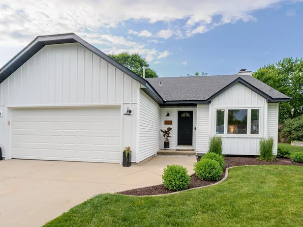 205 11th St N, Sartell, MN 56377