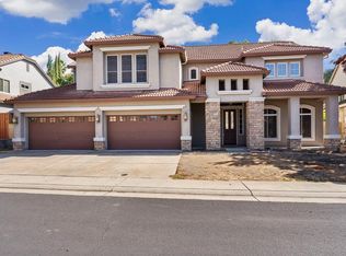 2233 Solitude Ct, Rocklin, CA 95765