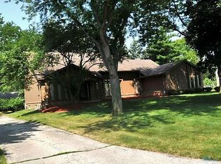 2327 Grelyn Dr, Toledo, OH 43615