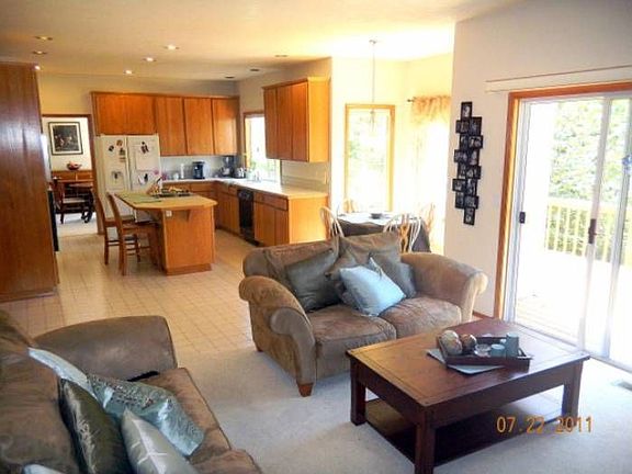 Kitchen/great room