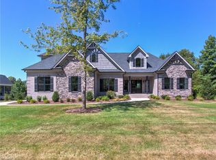 8183 Rob Roy Dr, Summerfield, NC 27358
