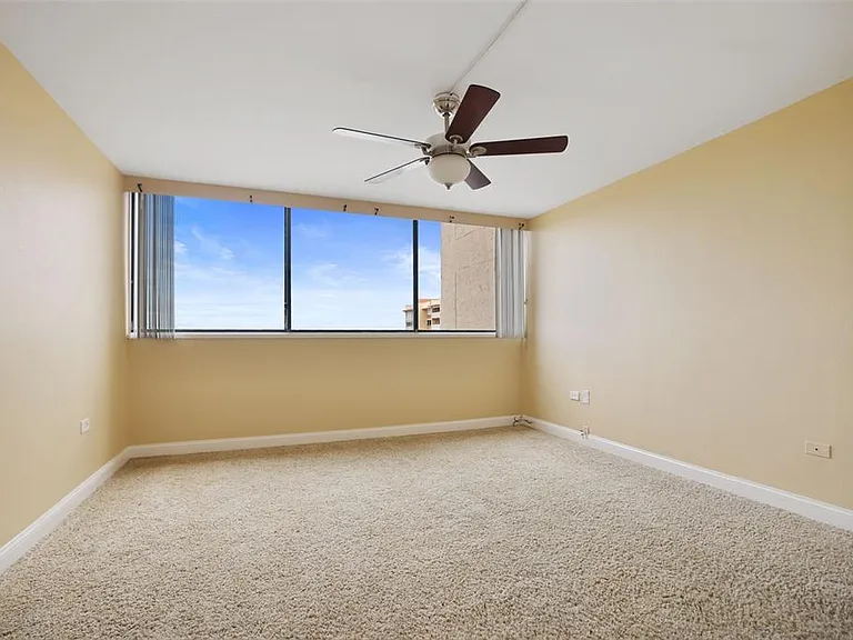 450 Treasure Island Cswy #502 — Photo 26