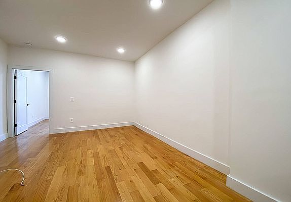 2nd image of 350 Lenox Ave #2NH