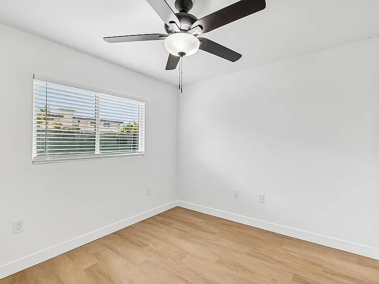 Salt + Sea - Luxury Coastal Apartments near Carlsbad Village — Photo 86
