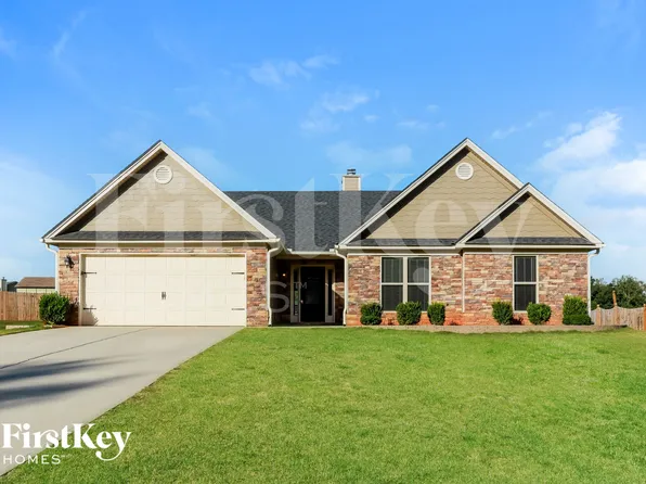 1028 Lake Vista Dr, Jefferson, GA 30549