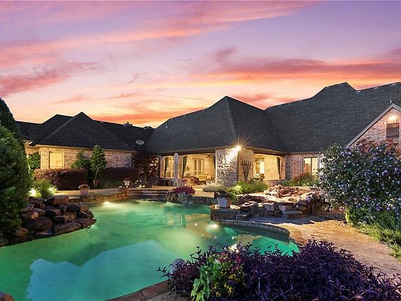4th image of 3901 Long Meadow Dr