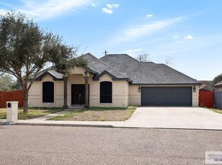 1516 E 22nd St, Mission, TX 78572