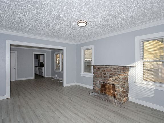 5th image of 2016 E 59th St #844839