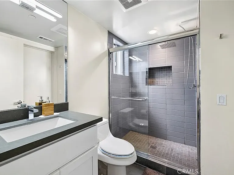 2745 Laguna Canyon Rd #C — Photo 14