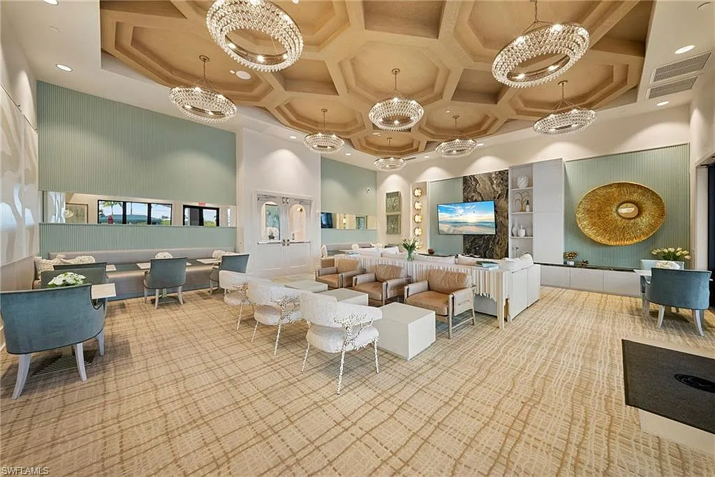 5 bed, 7.0 bath, 4435 sqft, $5,250 — Photo 3