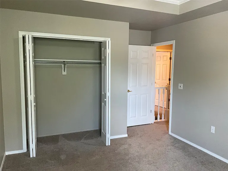 2236 W Quantico St — Photo 22