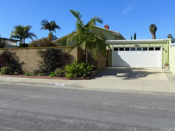 20311 Bancroft Cir, Huntington Beach, CA 92646