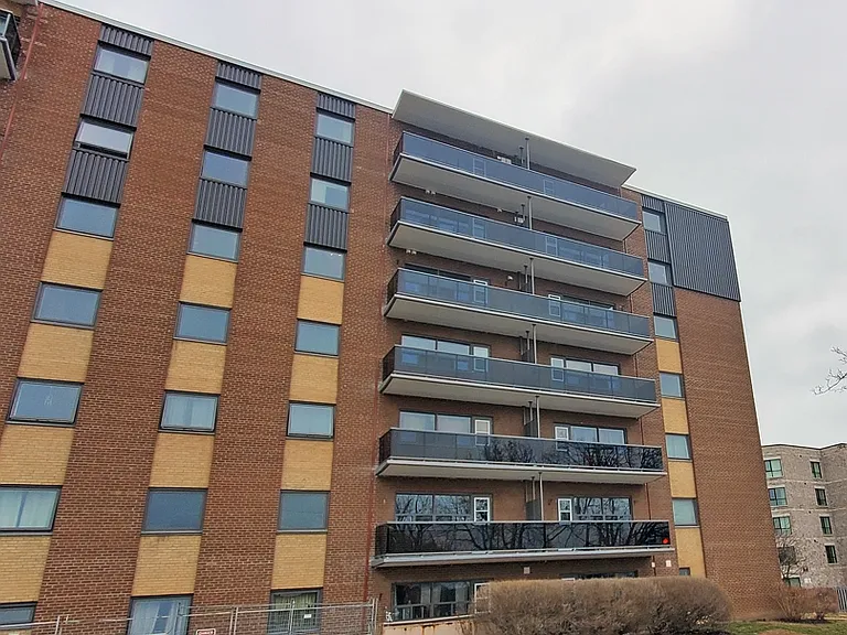 375 Scott St — Photo 30