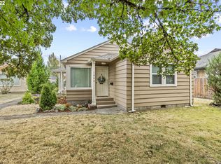 1057 17th Ave, Longview, WA 98632