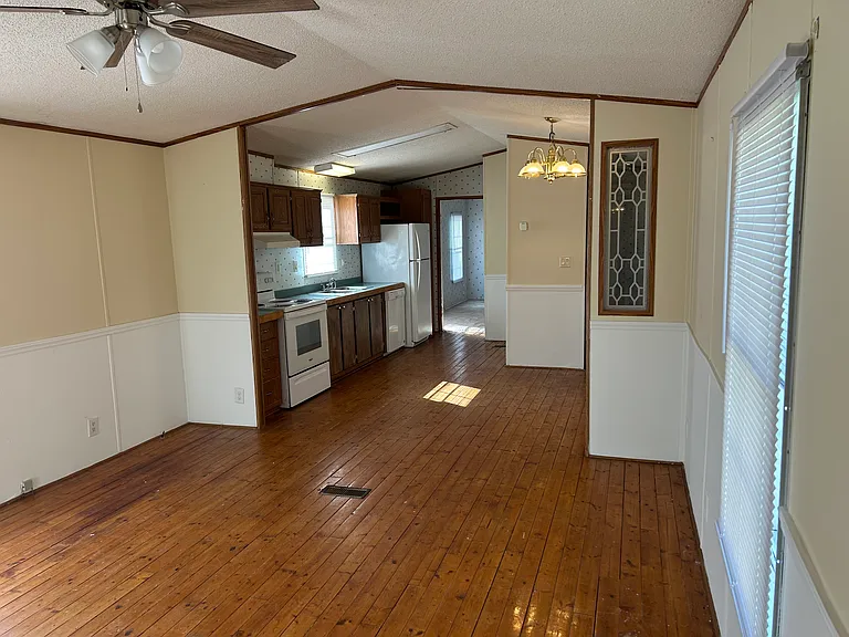 2231 Dawson Cabin Rd #16 — Photo 3