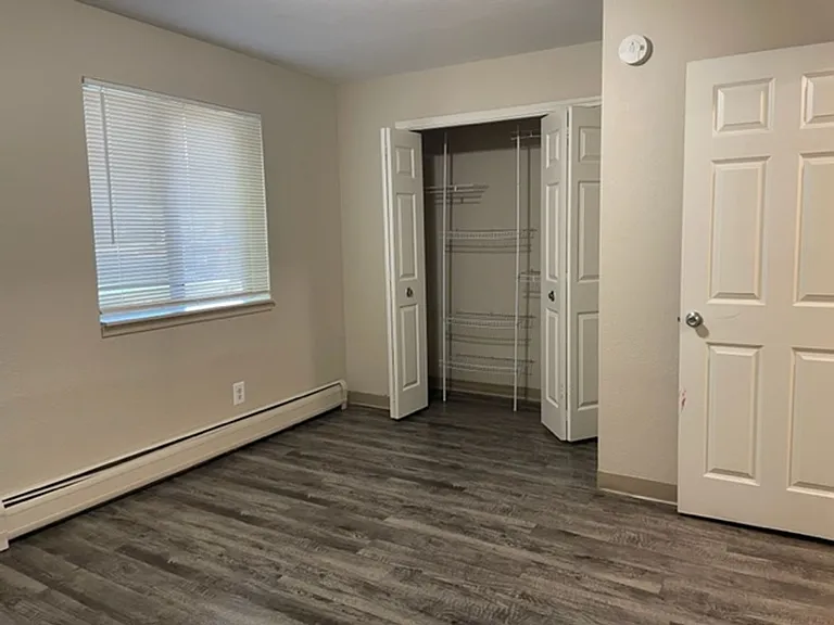 2340 Michael Ave SW — Photo 45