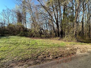 1362 Solomons Island Rd, Huntingtown, MD 20639