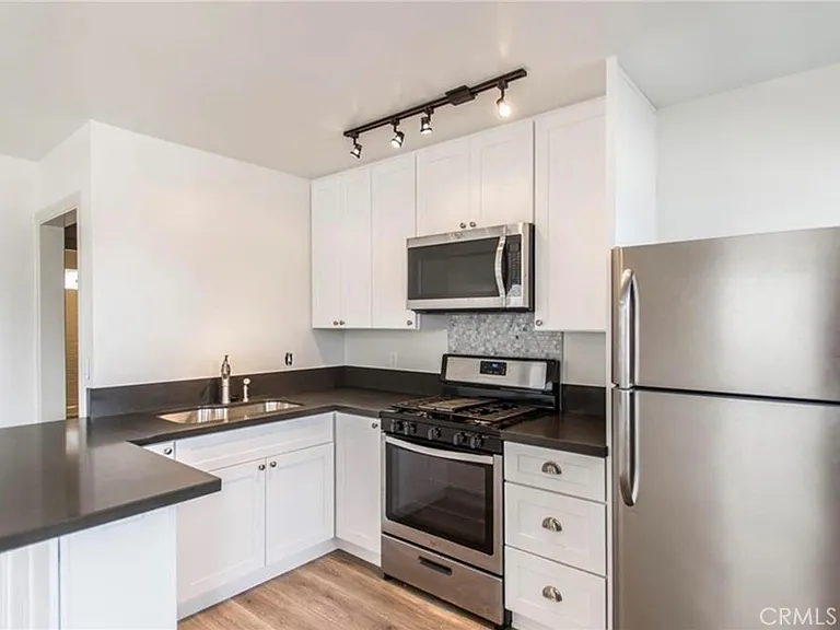 507 Avenida Victoria #3 — Photo 2