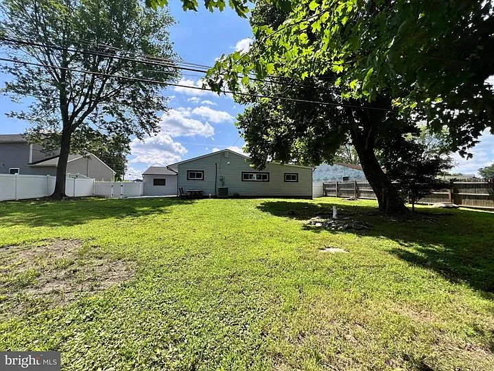 208 Thornridge Dr — Photo 21