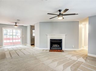 4719 Pennoak Rd, Greensboro, NC 27407