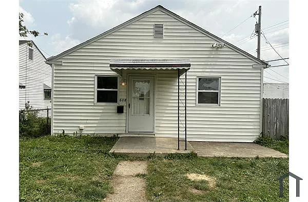 608 Edwin St photo 1