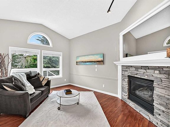 5th image of 3569 NE Douglas Woods Hts SE