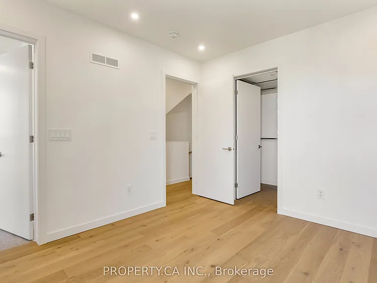301 Keele St #3 — Photo 26