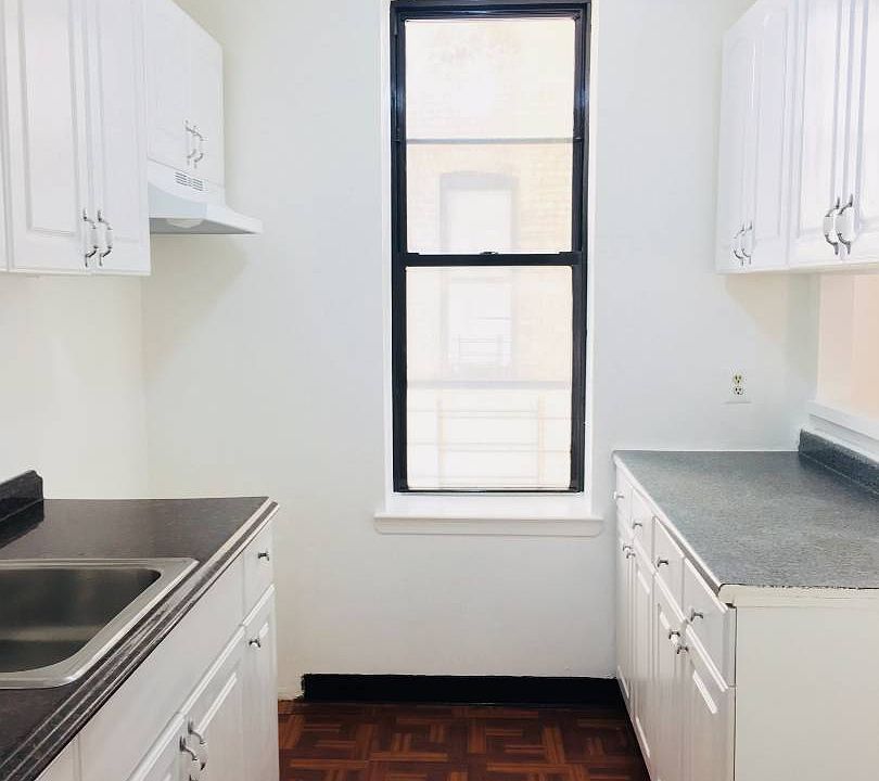 1st image of 14728 90th Ave APT 3A