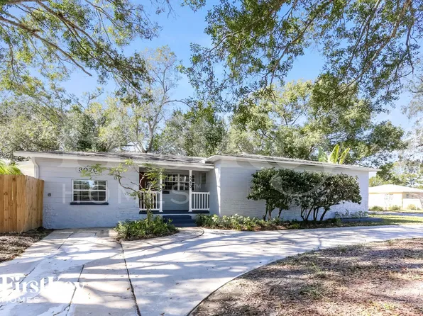 3070 41st St N, Saint Petersburg, FL 33713