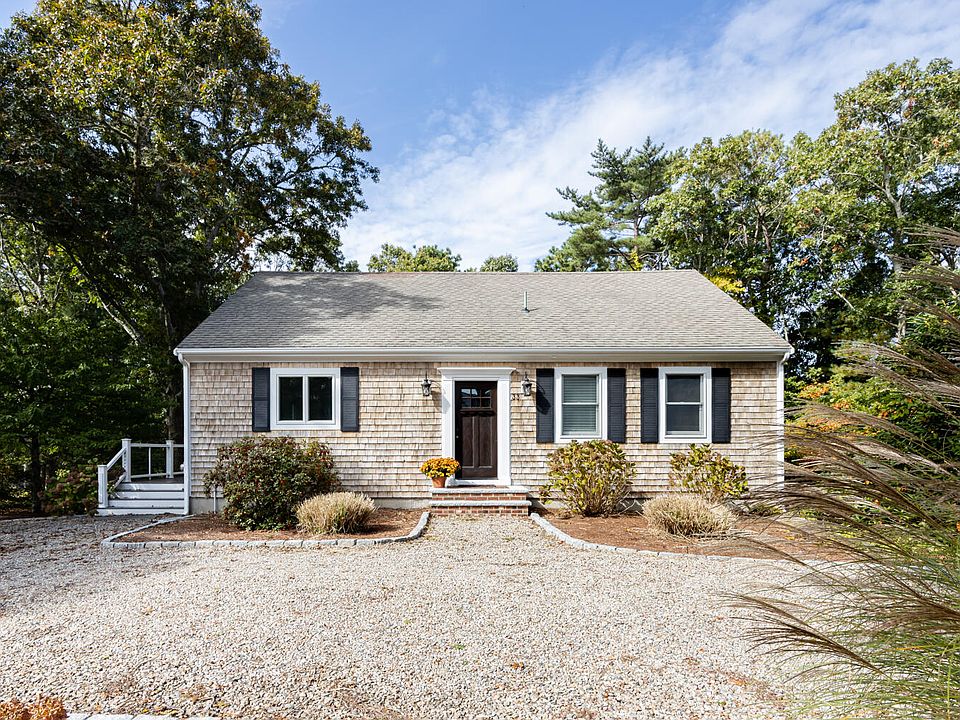 33 Troon Way, Mashpee, MA 02649 Zillow