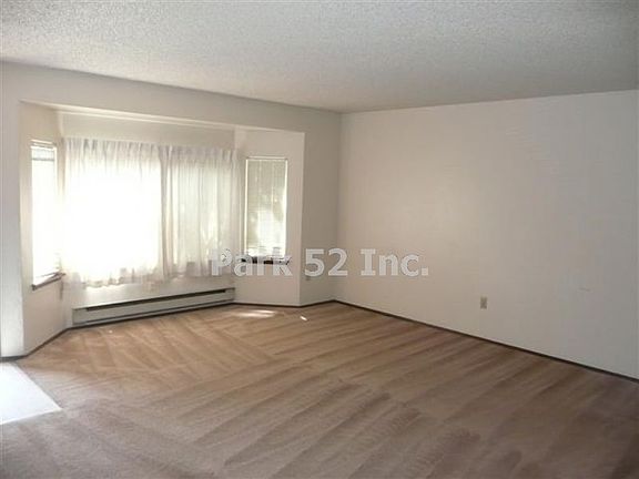 2nd image of 8211 111th St E