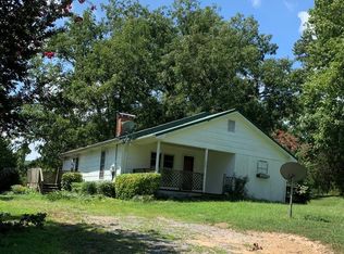 990 Lafayette Rd, Rocky Face, GA 30740