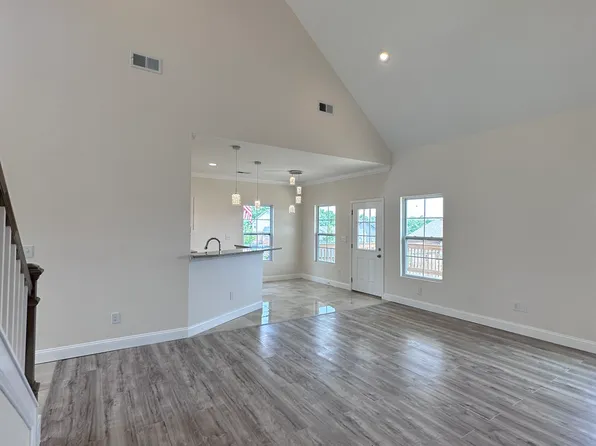 2688 Kearney Creek Ln, Lexington, KY 40511