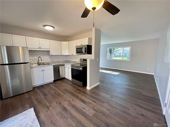 4th image of 1426 Oshaughnesy Dr