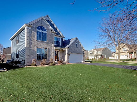3rd image of 1792 Neuway Ln
