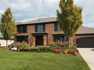 41258 Windmill St, Harrison Township, MI 48045