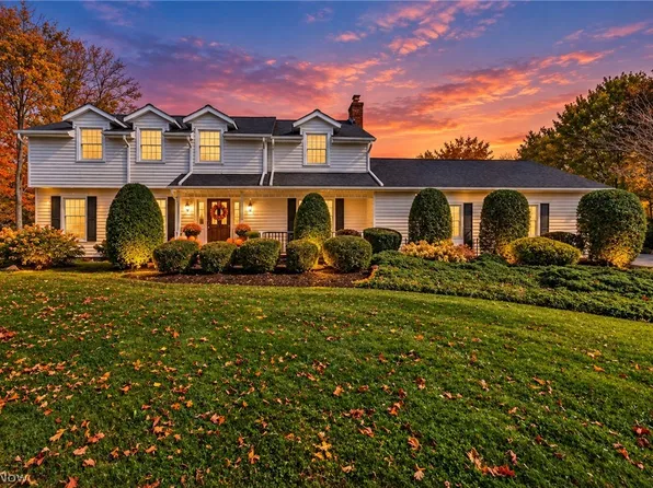 11465 Peach Tree Dr, Chesterland, OH 44026