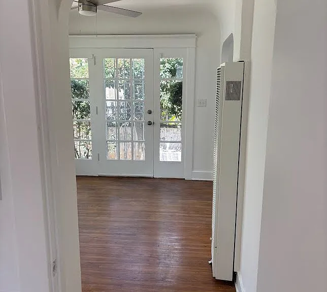 4940 Cape May Ave — Photo 14