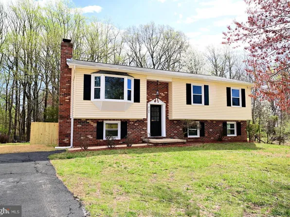 2124 Bell Tree Ln, Waldorf, MD 20601