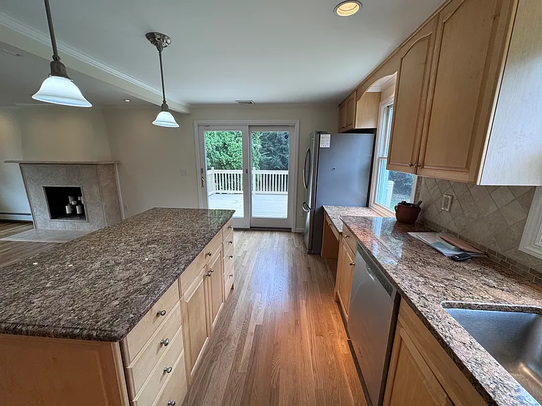 18 Hales Rd — Photo 5