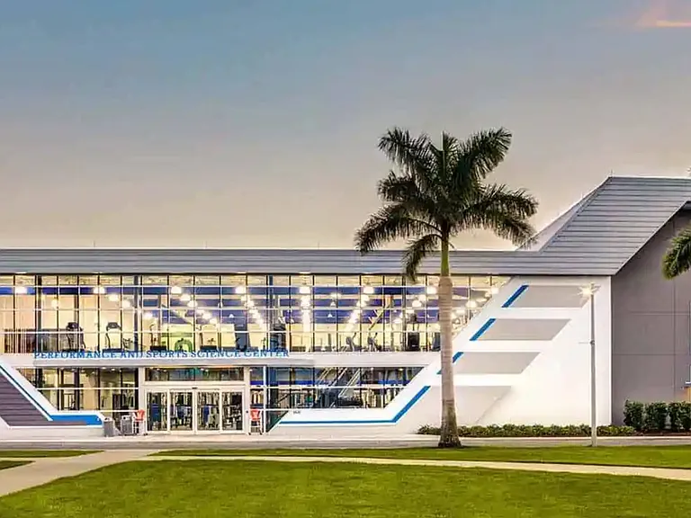 The world class facilities of IMG at your doorstep!