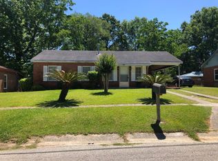 1605 E Octavia Dr, Mobile, AL 36605