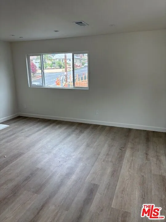 3 bed, 2.0 bath, $3,875 — Photo 4