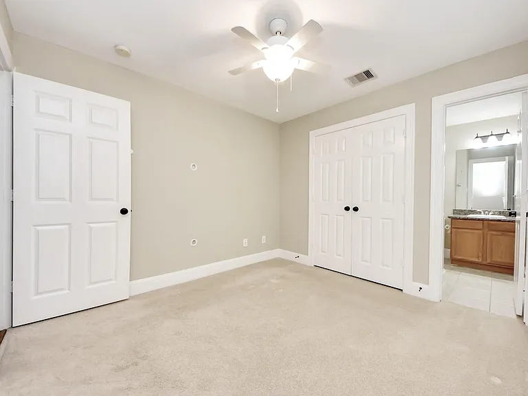 2119 Stuart St — Photo 7
