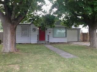 116 E St SW, Ephrata, WA 98823