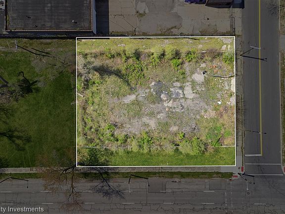 2nd image of 5957 Rosa Parks Blvd