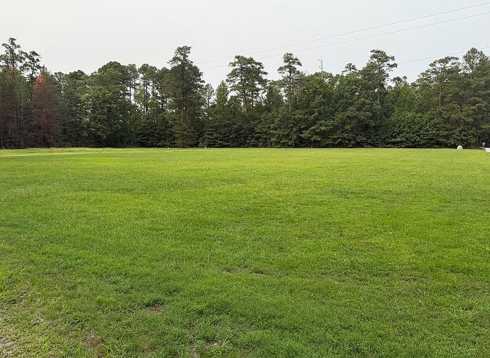 1st image of 120 N Allen Rd